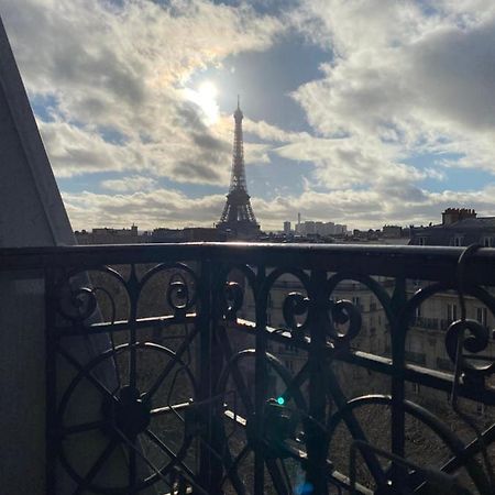 The Eiffel Tower Room Париж Екстериор снимка
